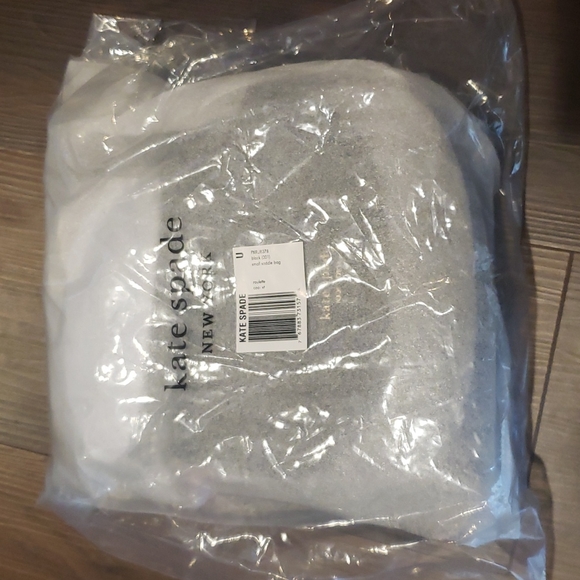 Kate Spade Roulette Small Saddle Bag - Picture 3 of 7